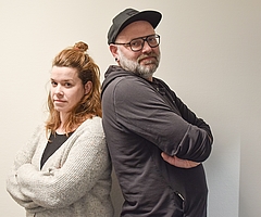 Nehmen die Absage der Stadt nicht einfach hin: Svenja Krause, Vorsitzende des Vereins Apollo Kultur, und Schriftführer Henrik Pohlmann. (Foto: Frank)