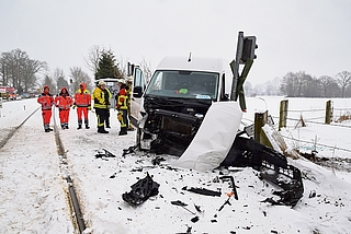 An dem Transporter entstand ein Totalschaden. (Foto: Frank)